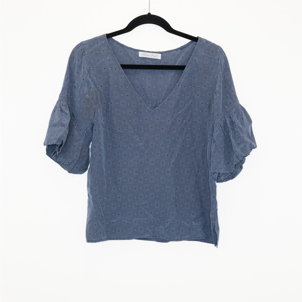 Geren Ford Blue Patterned V-Neck Blouse